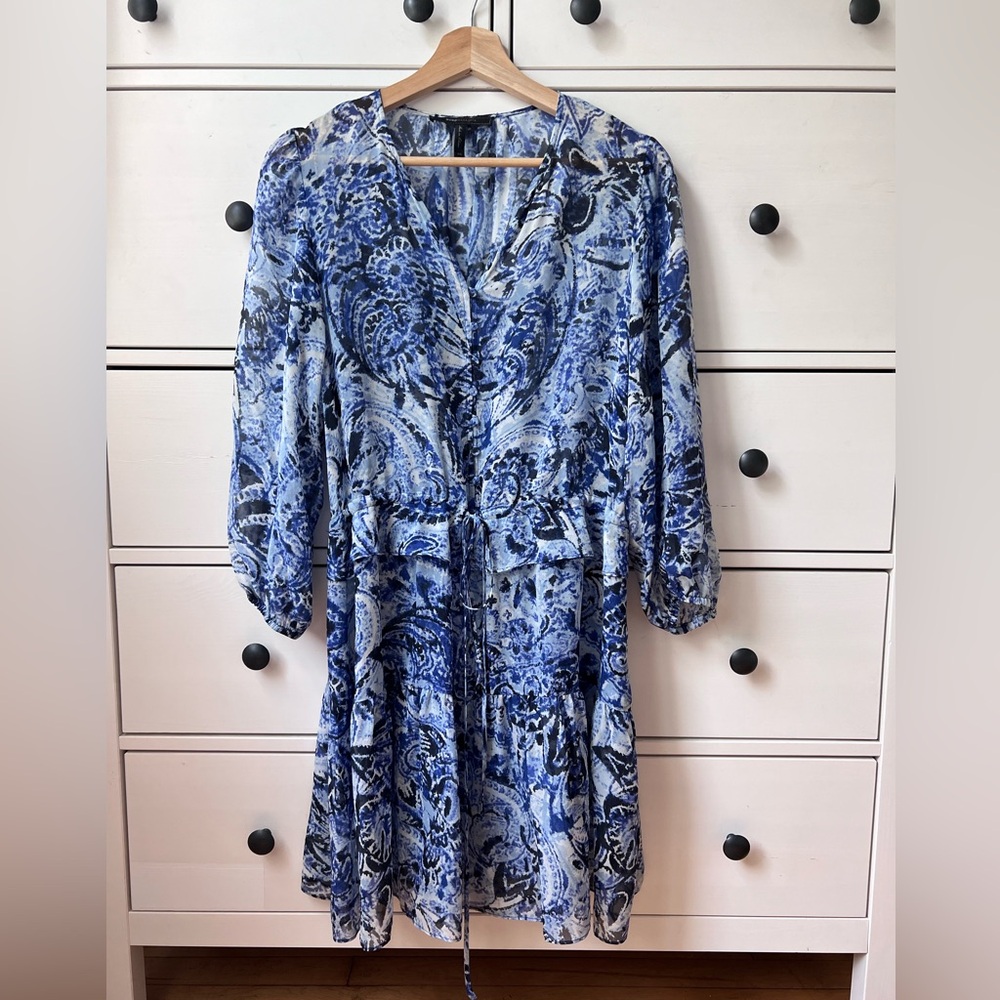 BCBGMAXAZRIA 100% Silk Blue Paisley Peplum Mini Dress XS